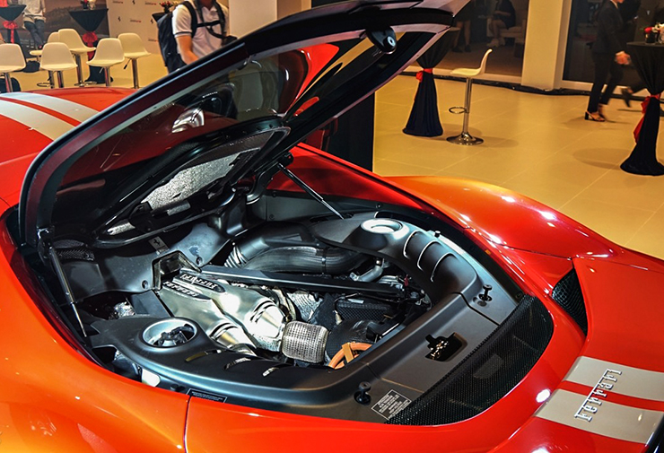 Ferrari giới thiệu siêu xe 296 GTB đến thị trường Việt Nam, giá bán hơn 21 tỷ đồng - 10