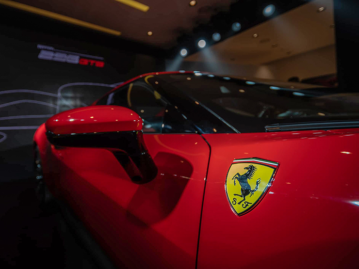 Ferrari giới thiệu siêu xe 296 GTB đến thị trường Việt Nam, giá bán hơn 21 tỷ đồng - 6