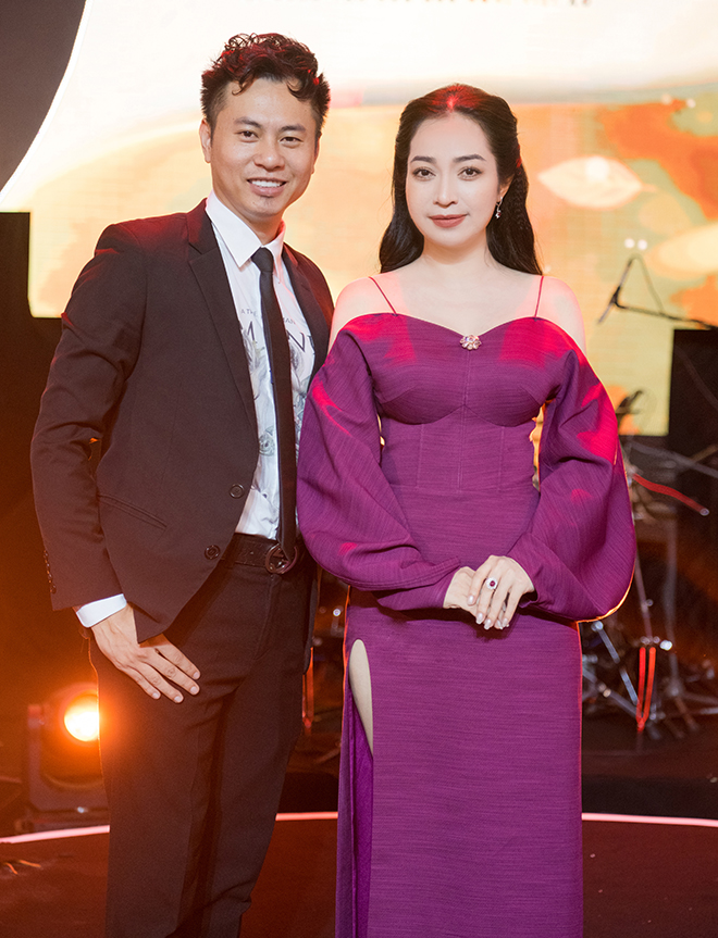 Tấn Minh cùng 3 diva khiến hơn 1.000 khán giả Hà thành mê đắm cùng 