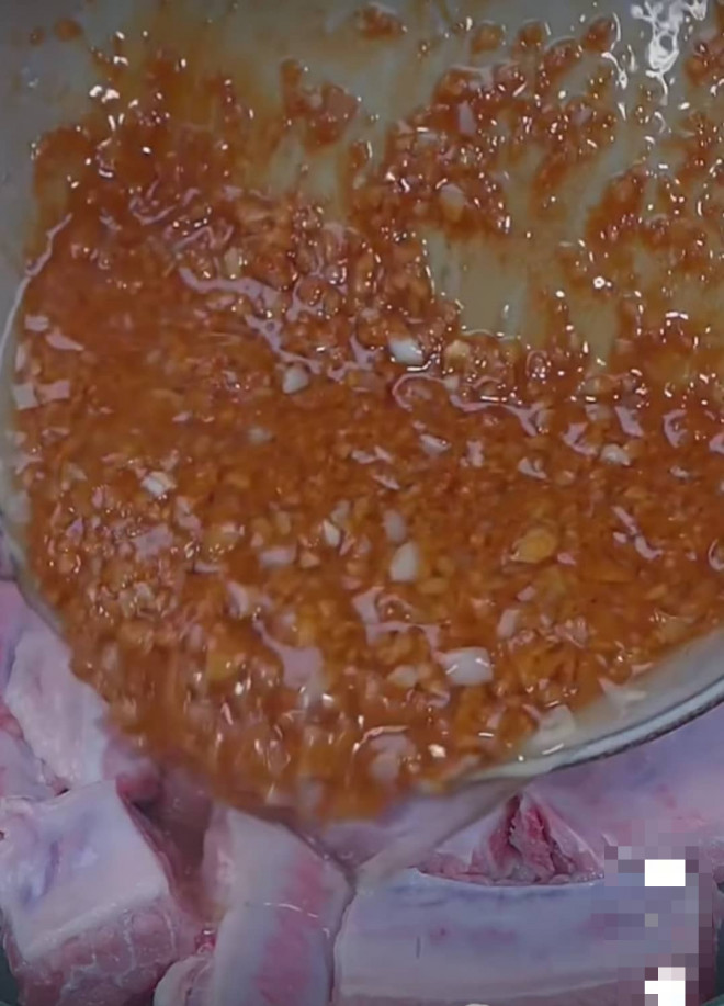 Sườn lợn ai cũng ăn, nhưng sườn hấp theo cách sau thơm ngon, bổ dưỡng bất ngờ - 7