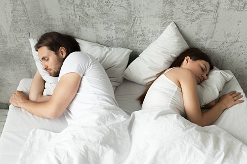 6 mẹo nhỏ giúp tình yêu của các cặp vợ chồng thăng hoa - 1