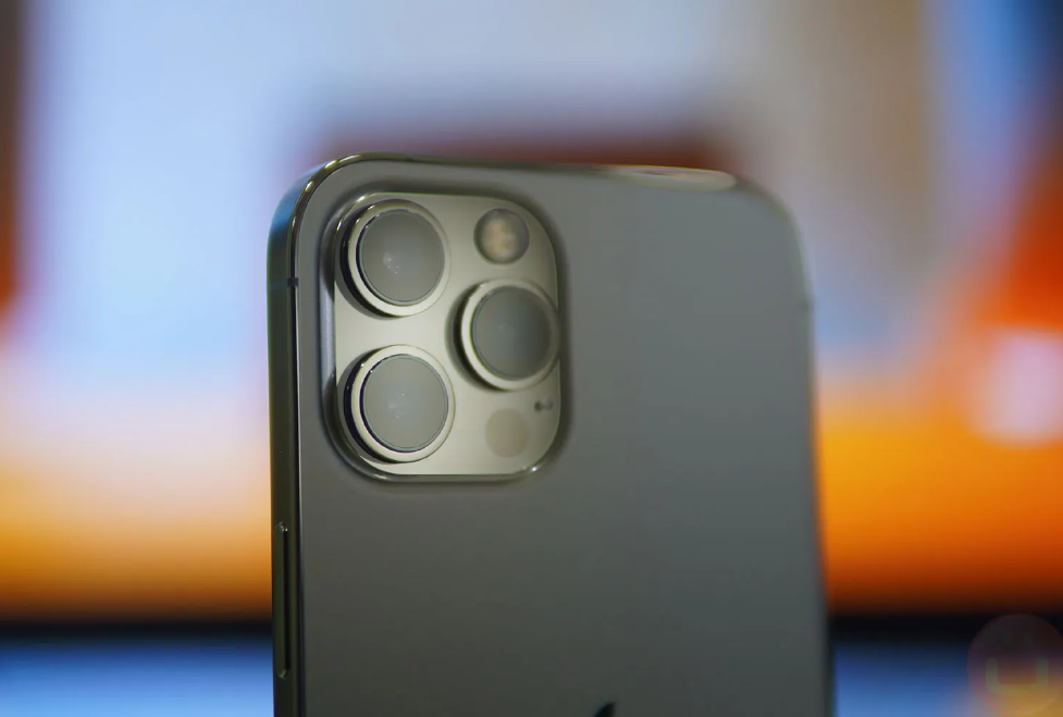 Sau 2 năm, iPhone 12 Pro Max còn đáng mua không? - 5