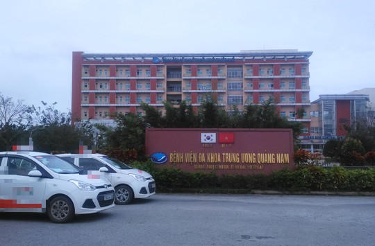 2 phó giám đốc Bệnh viện Đa khoa Trung ương Quảng Nam bị kỷ luật - 1