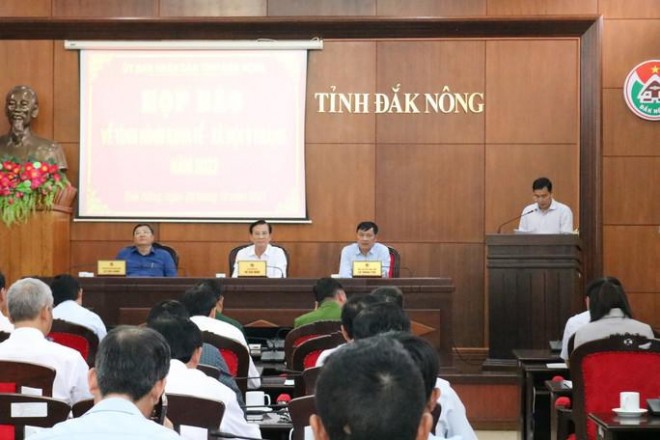 Đắk Nông thông tin vụ phó giám đốc sở xin nghỉ việc khi vừa bổ nhiệm - 1
