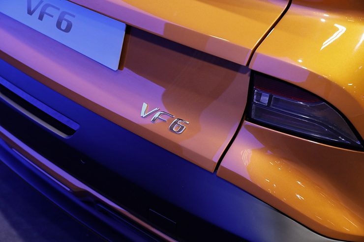 VinFast VF6 tung hình ảnh nội thất tại Paris Motor Show 2022 - 8