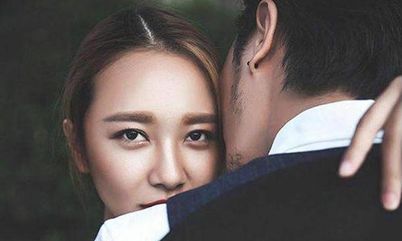 "Chiêu độc" của cô giúp việc để quyến rũ ông chủ khiến vợ trẻ cay đắng khóc lặng - 1