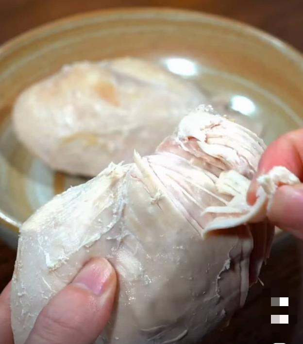 Cuối tuần làm gà khô theo cách mới nhất, nhanh nhất nhưng cực ngon - 3