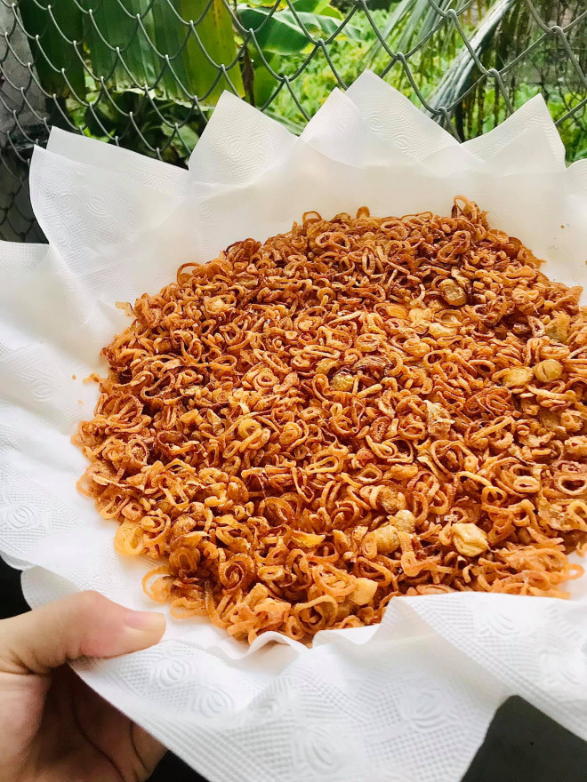 Chỉ cần lò vi sóng, làm hành phi không bị cháy mà vẫn giòn rụm, vàng ươm, bảo quản được lâu - 7