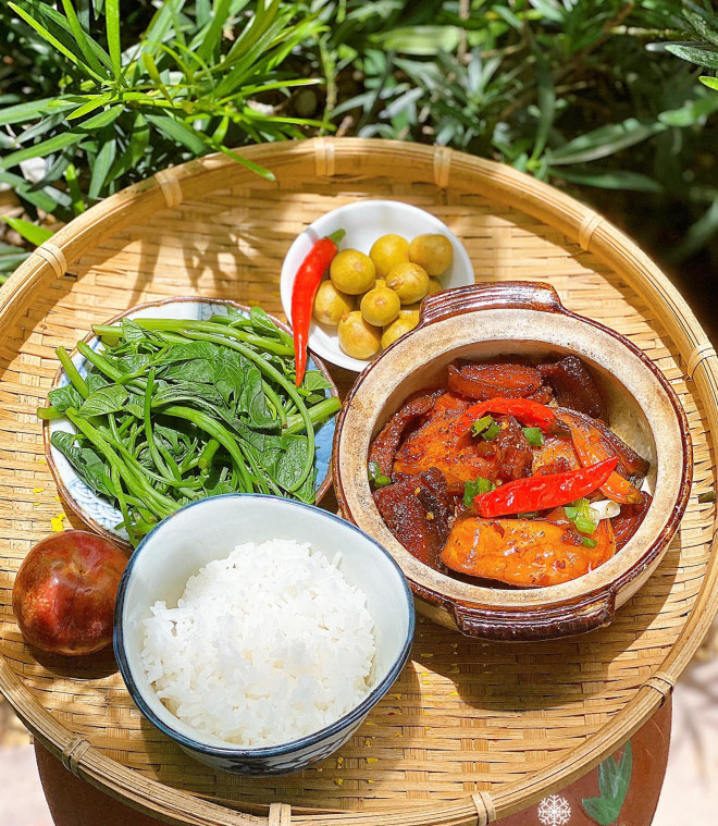 Cá kho tộ mặn ngọt đậm đà, thơm ngon chuẩn nhà hàng mà dễ làm, nâng tầm cơm nhà ngày đầu đông - 6