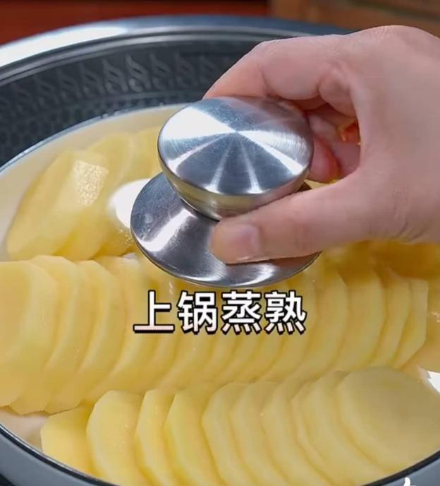 Làm khoai tây chiên giòn theo cách mới, rất ngon, rất nhanh, không chỉ trẻ em, người lớn cũng mê - 2