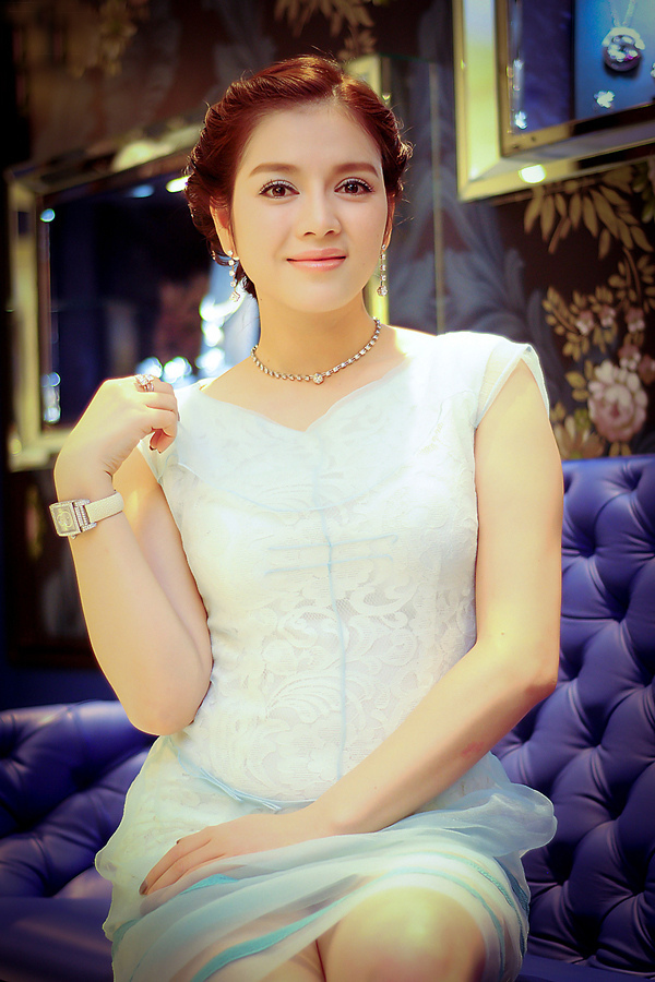 Lý Nhã Kỳ phản hồi tin đồn bị bắt - 1
