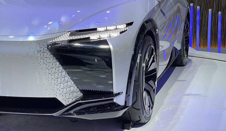 Xe điện ý tưởng Lexus LF-Z Electrified lần đầu tiên xuất hiện tại Việt Nam - 5
