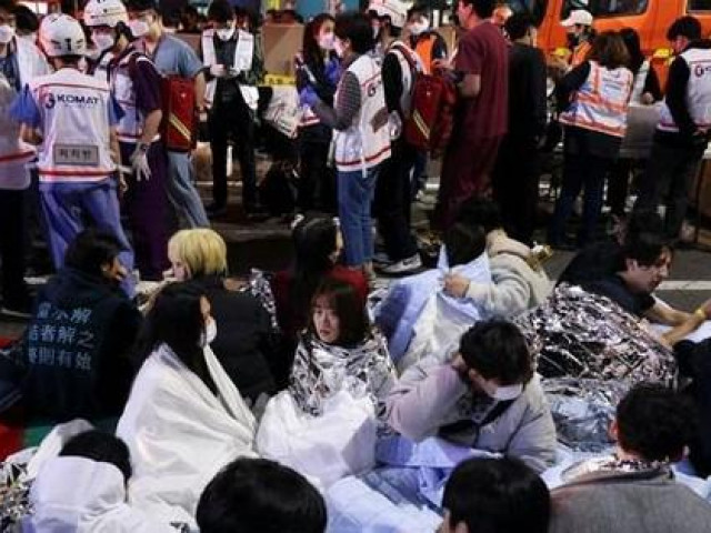 Hủy hàng loạt sự kiện giải trí vì thảm kịch giẫm đạp đêm Halloween ở Hàn Quốc