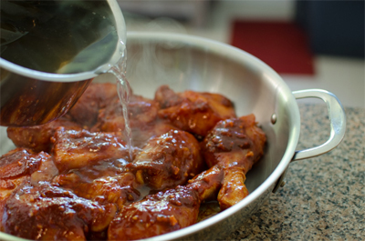 Món ngon cuối tuần: Lạ miệng với gà hầm cay kiểu Hàn Quốc - 4