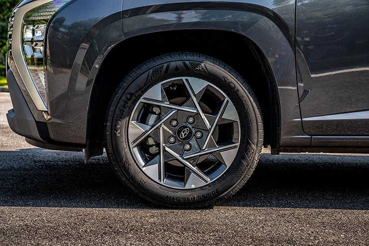 Giá lăn bánh các phiên bản dòng xe Hyundai Stargazer hoàn toàn mới - 8