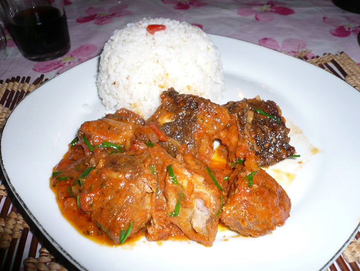 9 món ăn nổi tiếng ở quốc đảo lớn thứ 2 thế giới, xứ sở của những cây bao báp - 7