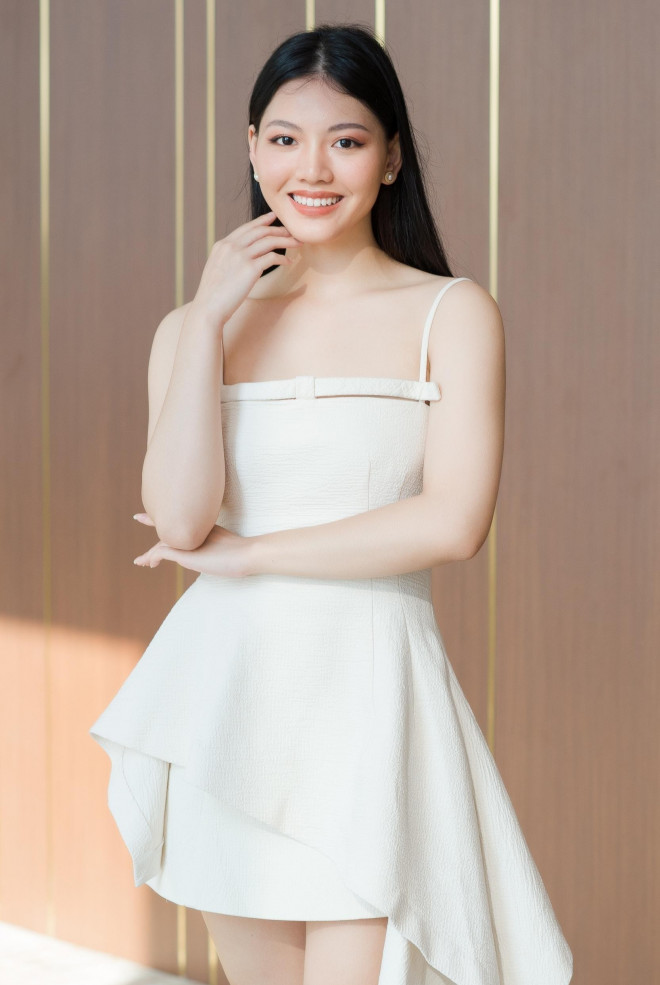 9 cô gái 18 tuổi ở Hoa hậu Việt Nam năm nay - 6