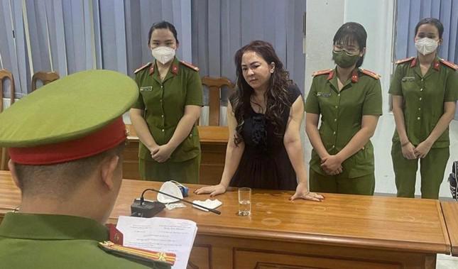 Công an TPHCM kết thúc điều tra, đề nghị truy tố bà Nguyễn Phương Hằng - 1