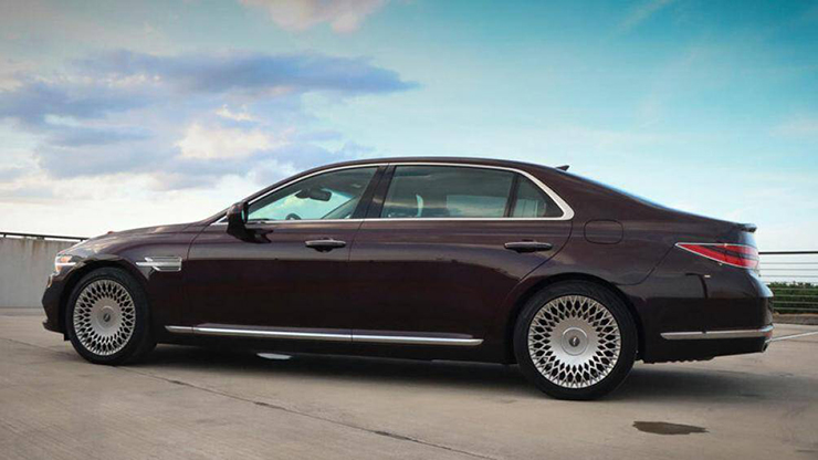 3. Genesis G90 (giá khởi điểm: 74.950 USD)
