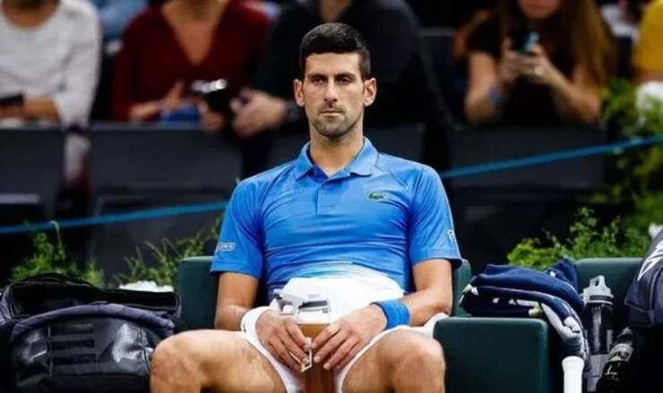 Djokovic thắng Khachanov vẫn hoang mang, CĐV dự đoán xấu cho Nole - 1