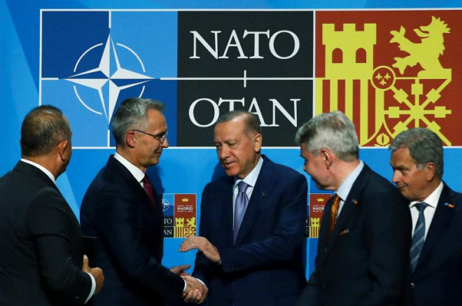 Thổ Nhĩ Kỳ nêu điều kiện dừng "cầm chân" Phần Lan, Thụy Điển vào NATO - 1