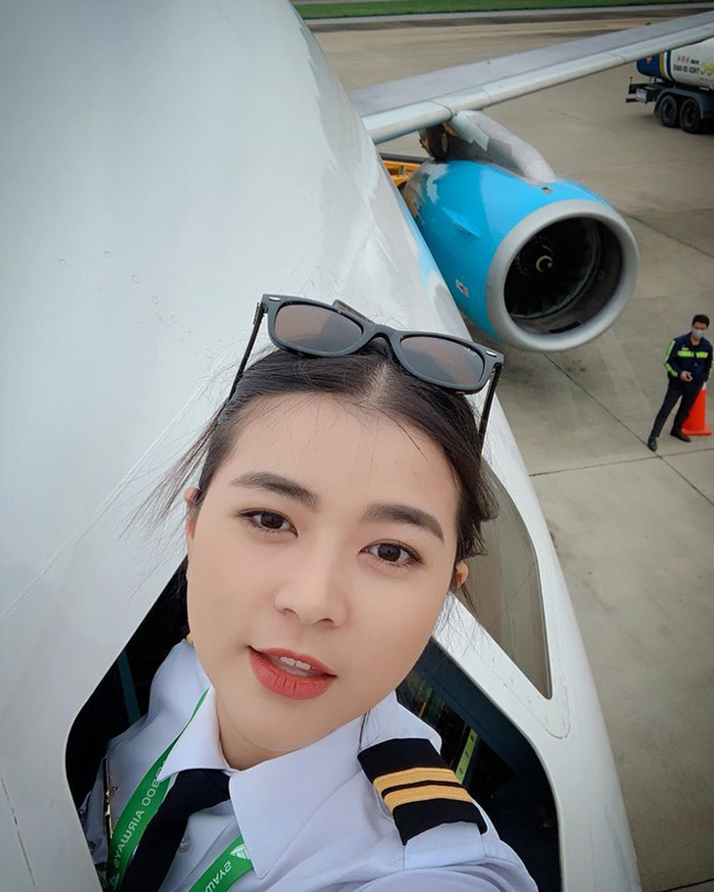 &#34;Nữ phi công đẹp nhất Việt Nam&#34; mặc váy cưới lần 2 hậu chia tay chồng Tây - 5