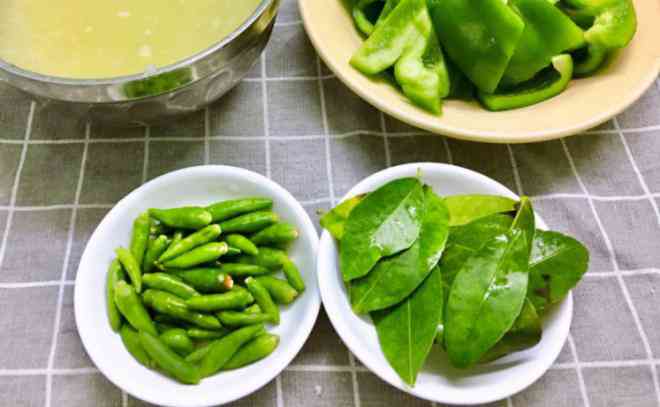 Làm sốt ớt xanh – Nước chấm hải sản ngon hết ý, bảo quản ăn dần cả tháng - 3