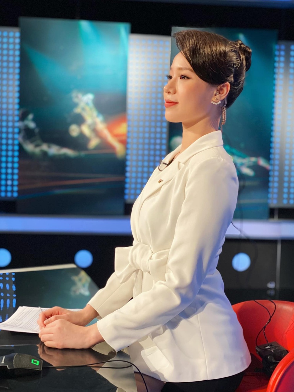 Vóc dáng thật của nữ MC thể thao đài VTV: Có quyến rũ như ảnh áo tắm? - 5