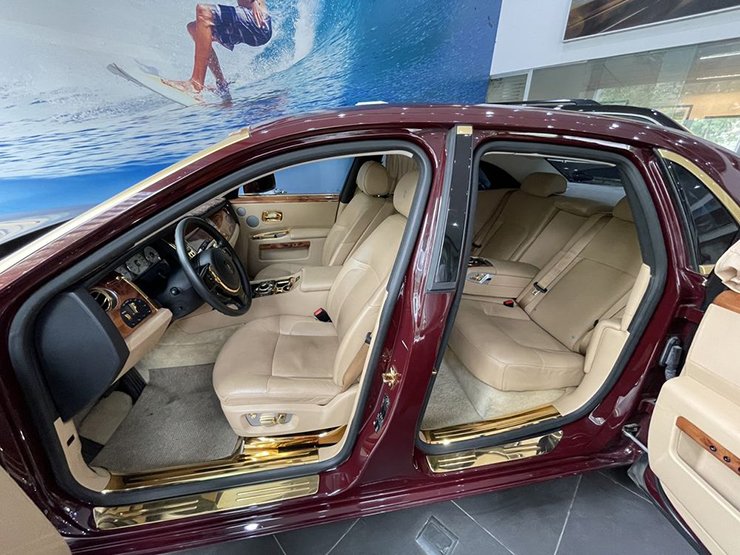 Đấu giá xe Rolls-Royce Ghost mạ vàng của ông Trịnh Văn Quyết thất bại lần 2 - 4