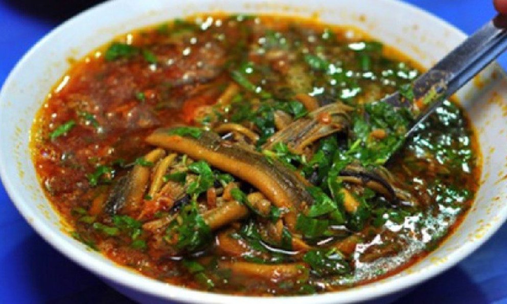 Món ngon cuối tuần: Cách nấu súp lươn Nghệ An đơn giản, thơm ngon - 1