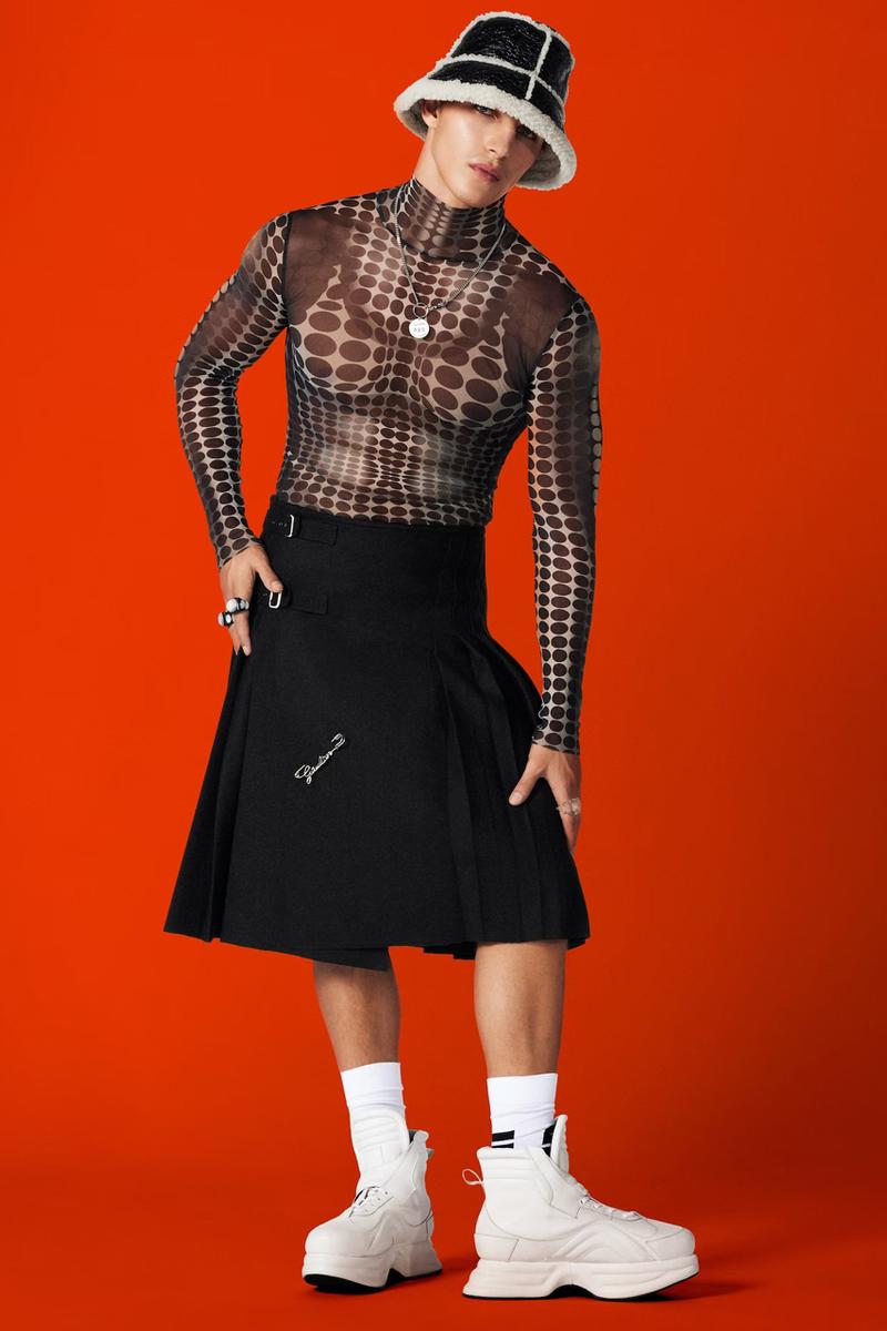 Jean Paul Gaultier hướng tới tương lai viễn tưởng với đàn ông mặc váy và áo nịt ngực - 1