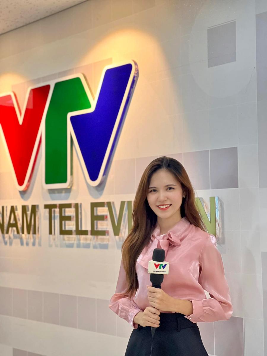 Nữ MC quê Thái Bình làm đài VTVcab vừa trở thành hoa hậu: Đẹp trong trẻo, dáng nuột nà - 1