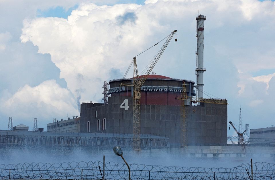 Nổ lớn rung chuyển khu vực nhà máy điện hạt nhân Zaporizhia, IAEA cảnh báo gắt - 1