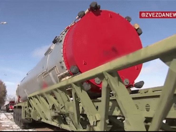 Siêu tên lửa nhanh gấp 27 lần tốc độ âm thanh của Nga lên nòng