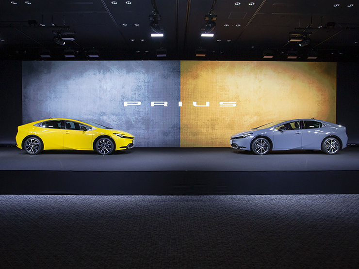 Hybrid Toyota Prius thế hệ mới ra mắt toàn cầu - 1