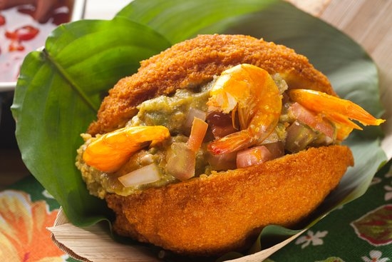 Top 7 món ăn kỳ lạ nhất quê nhà của các "vũ công Samba" Brazil