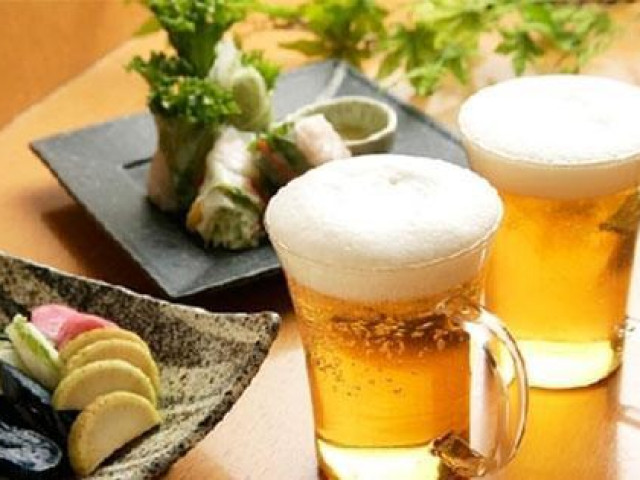 Khi uống bia, rượu tuyệt đối tránh xa các món nhắm ”kịch độc” này