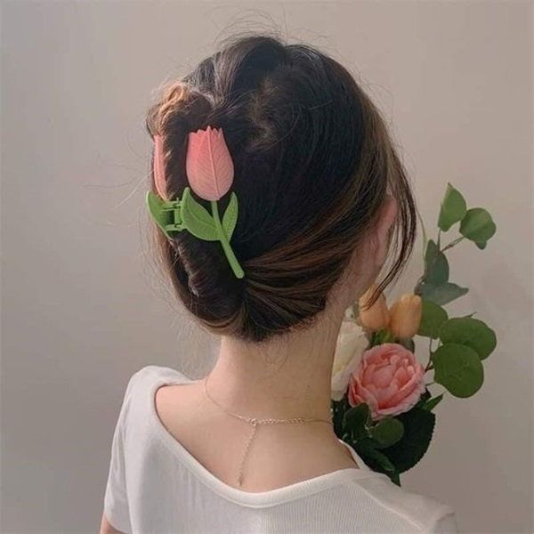 3 kiểu kẹp tóc hot nhất 2022 đang khiến các chị em "mê như điếu đổ" - 1