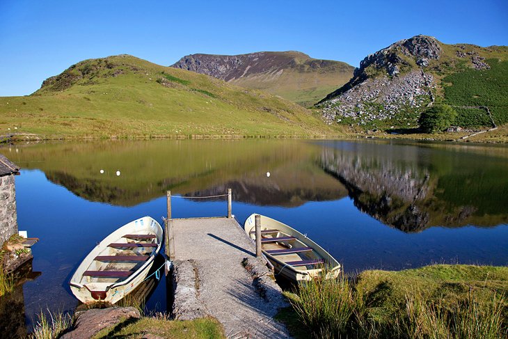 Những địa điểm cực hấp dẫn ở xứ Wales, ai cũng nên đến thăm một lần trong đời