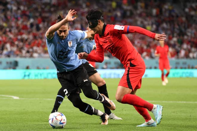 Trực tiếp bóng đá Uruguay - Hàn Quốc: 2 cú sút xa suýt thành bàn (World Cup) (Hết giờ) - 31