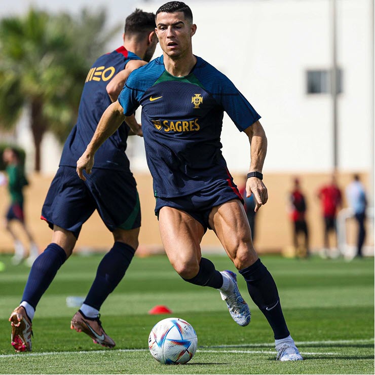 Tài khoản Instagram của Cristiano Ronaldo lập kỷ lục về người theo dõi