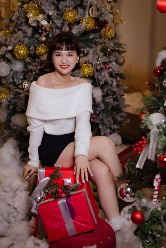 Tranh thủ đến quán cà phê check-in trước mùa Noel đông đúc - 3