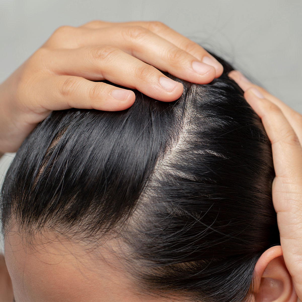 Ăn gì giúp mái tóc đẹp vào mùa lá rụng?