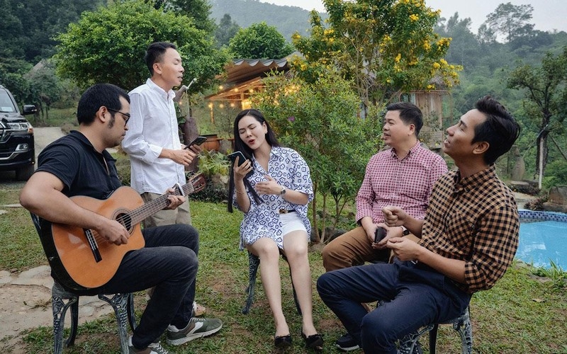 Việt Hoàn tặng quà bất ngờ cho Đăng Dương, Lê Anh Dũng trước thềm liveshow - 5
