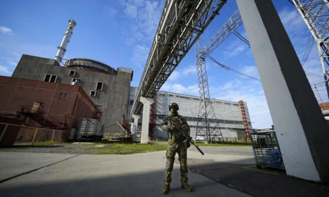 4 nhà máy hạt nhân Ukraine đồng loạt dừng hoạt động khẩn cấp - 1