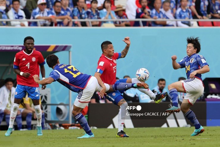 Video highlight Nhật Bản - Costa Rica: &#34;Samurai xanh&#34; nhận đòn đau cuối trận - 1