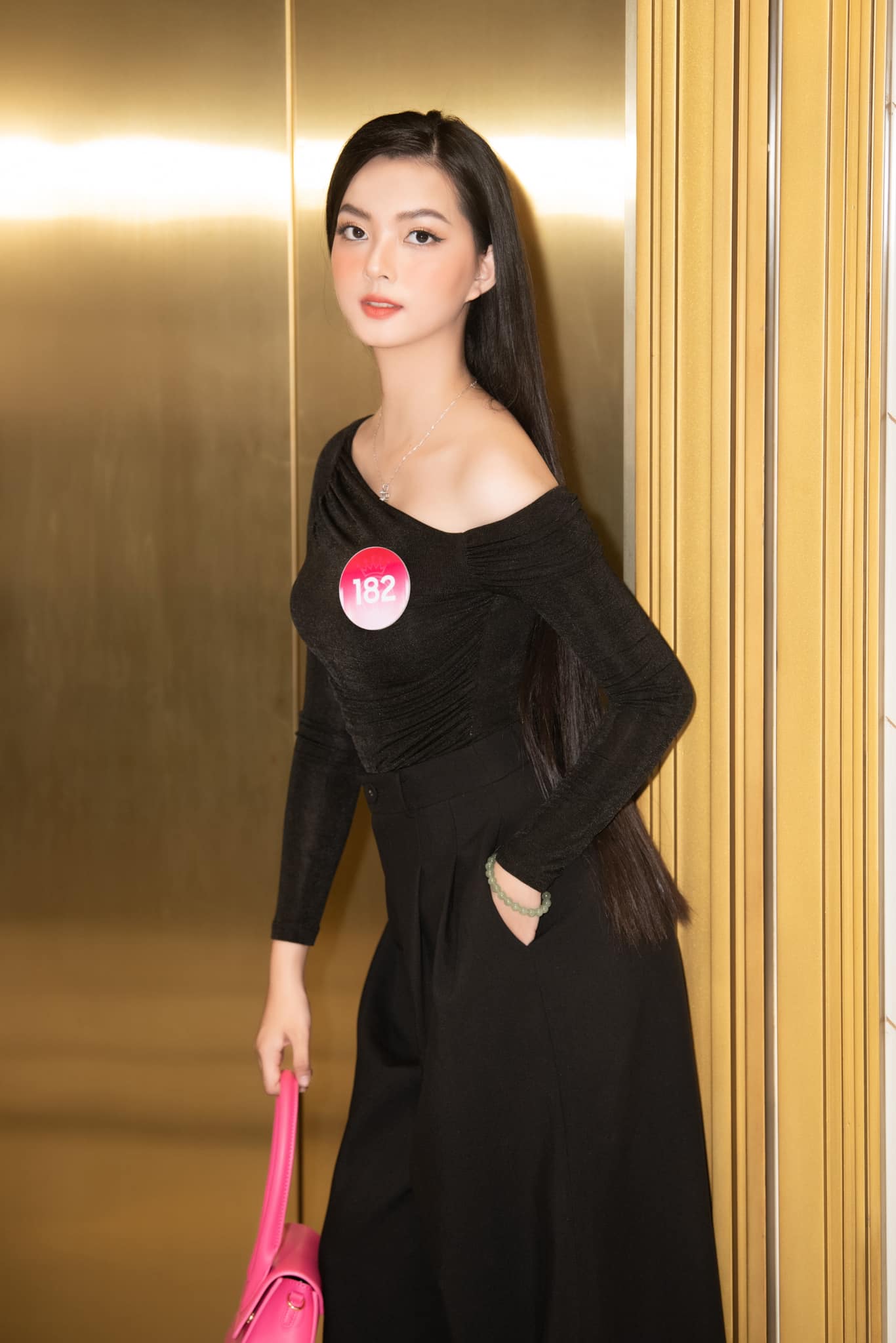 Ngất ngây với vẻ đẹp cô gái Quảng Nam tuổi đôi mươi là ứng viên hot cho Hoa hậu Việt Nam - 7