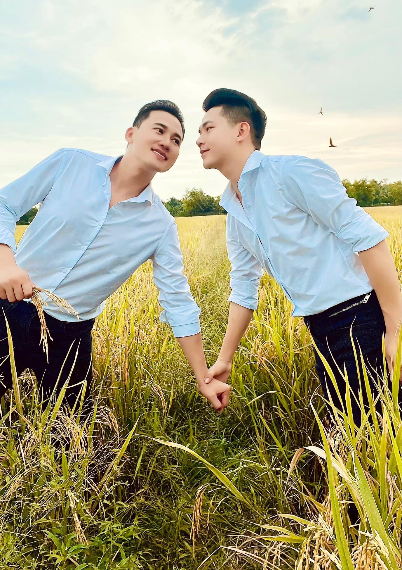 Diễn viên Hà Trí Quang làm lễ tân hôn online với bạn trai, sắp đón &#34;2 con ruột 100%&#34; - 7