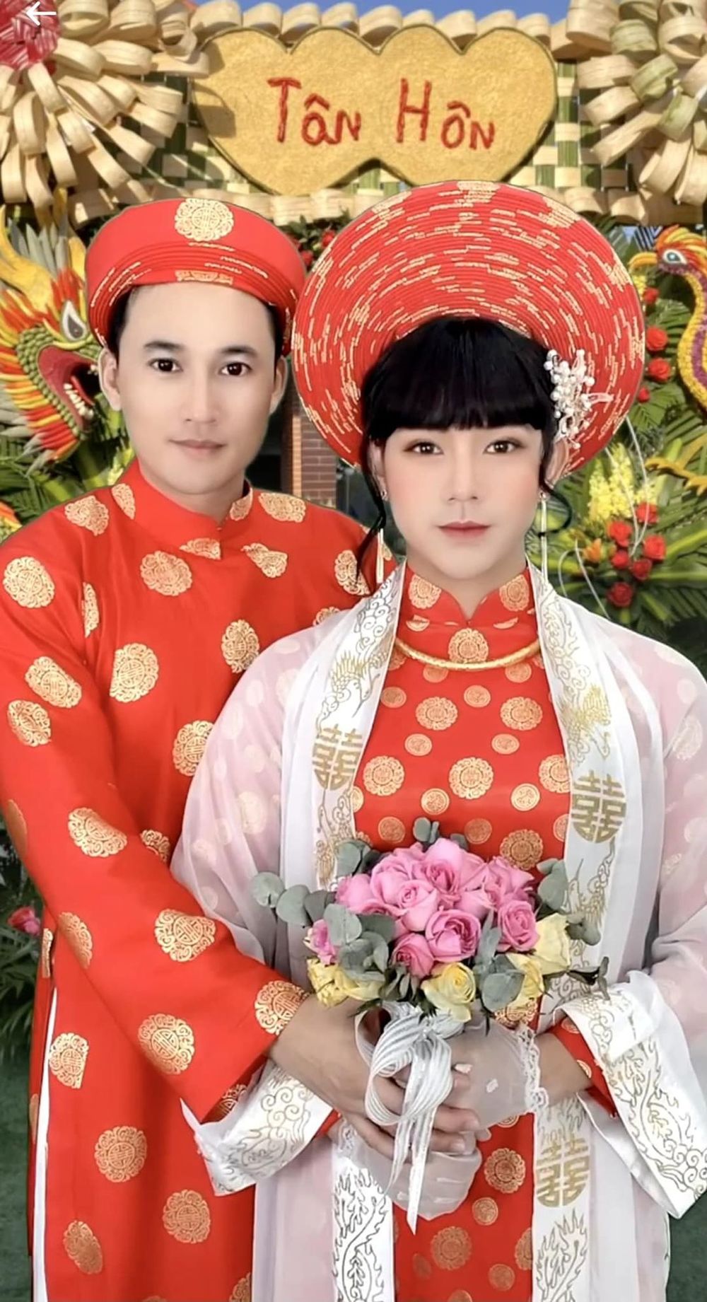 Diễn viên Hà Trí Quang làm lễ tân hôn online với bạn trai - 1
