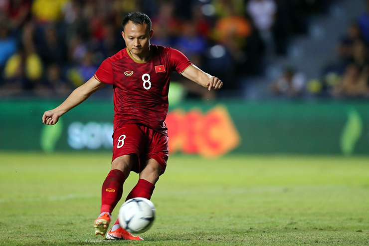 Trọng Hoàng bất ngờ chia tay ĐT Việt Nam sau trận thắng Dortmund - 1